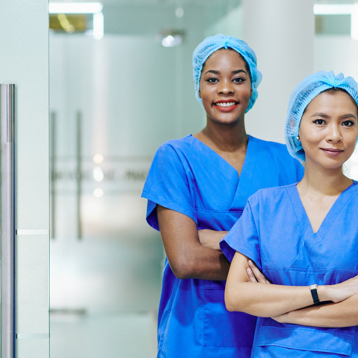 How to Evaluate and Choose the Correct Isolation Gowns